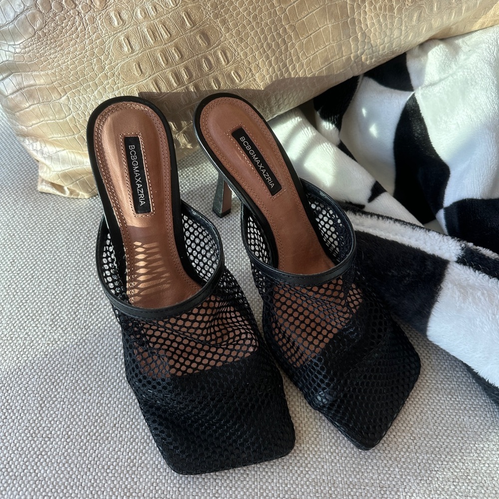 BCBG heels